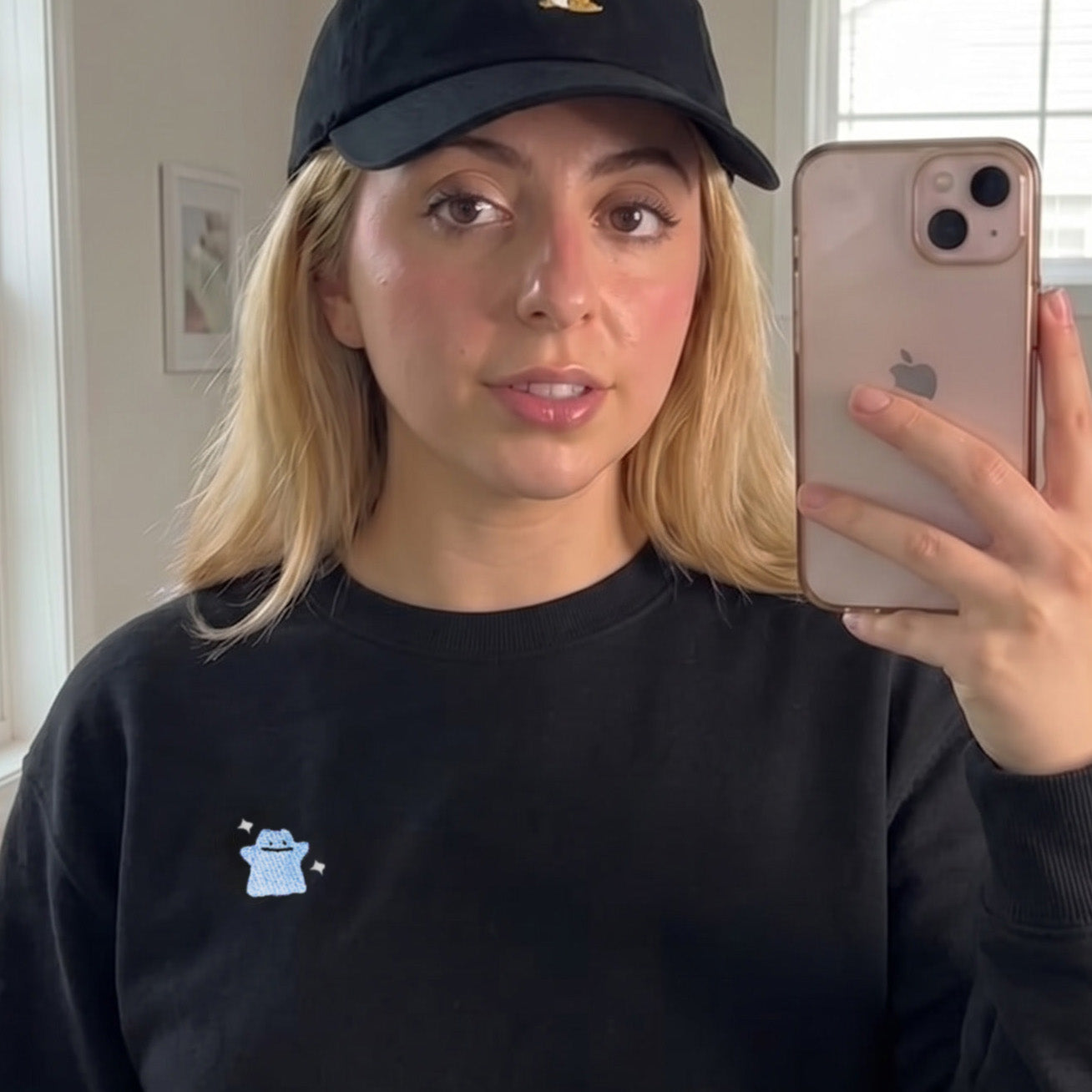 ditto shiny sweatshirt