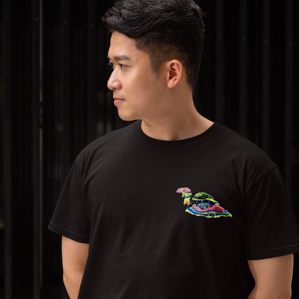 muk tee shirt
